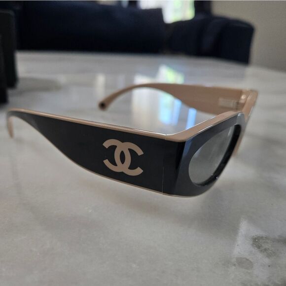 CHANEL CAT EYE SUNGLASSES Black & Beige C534/M3, A71614 X02281 S3443 main image 4
